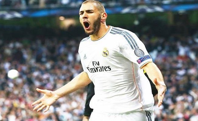 TUTTOSPORT - Follia Benzema, guadagna 10 milioni. Il Napoli ci prova ancora e c'è Ancelotti!