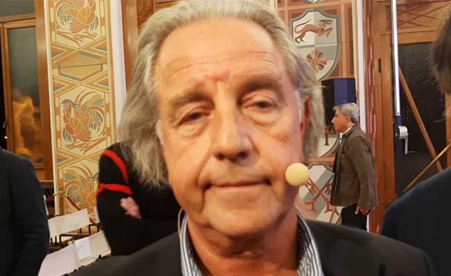 Sinner si prepara per Wimbledon, la profezia di Bertolucci fa discutere