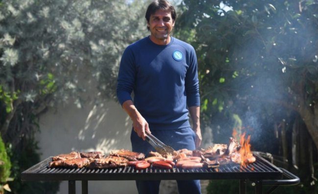 Conte offre una braciata alla squadra, oggi tutti a pranzo a Castel Volturno