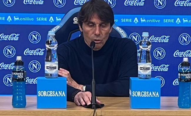 Conte e la battuta che ha fatto ridere tutti prima di Fiorentina-Napoli