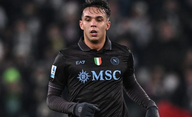 Esordio per Giovane con il Napoli: il giudizio sulla prova del brasiliano