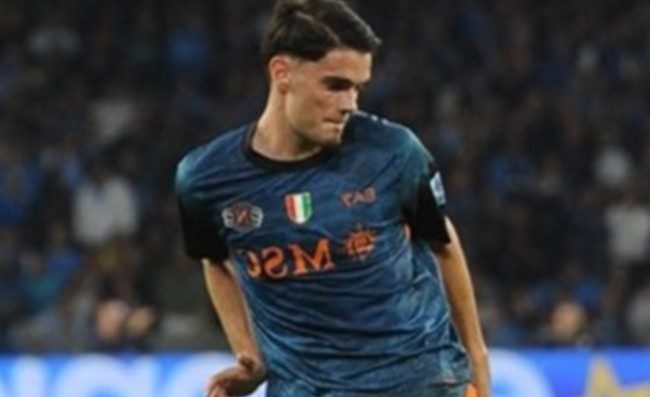 Brambati: Due giocatori del Napoli stanno sotto un treno. Gutierrez più forte di Olivera