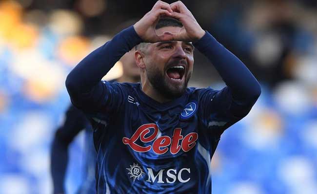 Sparnelli: Napoli: Insigne e altri due. Conte si è arreso, De Laurentiis scenda in campo