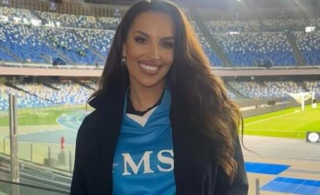 Serata di relax per le compagne dei calciatori del Napoli: undici stupende ragazze a cena (FOTO)