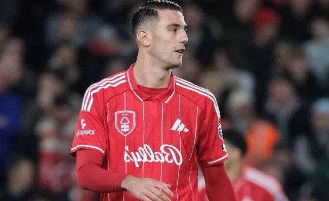 Napoli, il caso Lucca torna in Italia: niente riscatto dal Nottingham, si cerca un prestito in Serie A