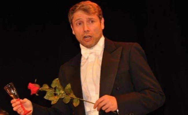 Al Teatro Italia di Acerra il Gran Galà con i maestri Malapena e Tenneriello