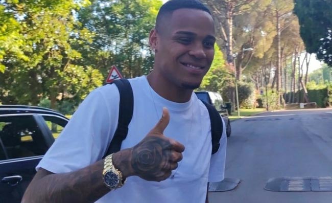 PRIMA PAGINA CORRIERE - Il Napoli abbraccia Natan. Zielinski al bivio