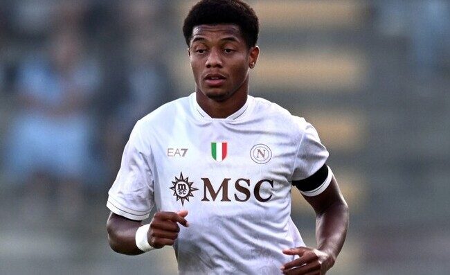 Neres, Napoli un po' preoccupato. Come sta il giocatore brasiliano