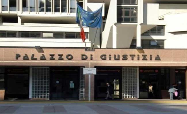 AreaNapoli.it bersaglio di calunnie mediatiche. Comunicazione ai lettori