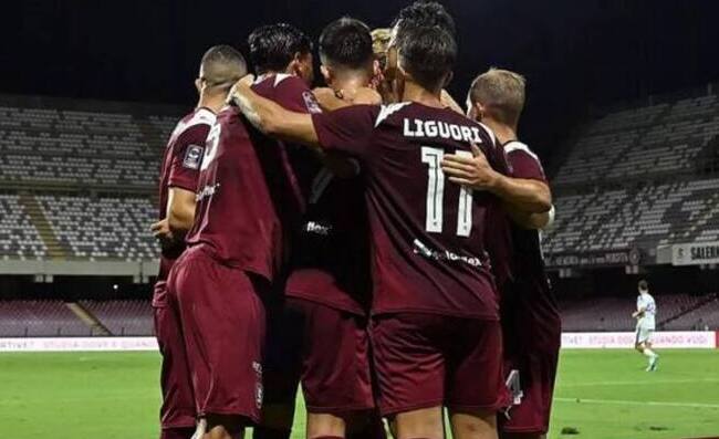 SERIE C - Salernitana-Cavese: 3-2, doppietta di un ex calciatore del Napoli