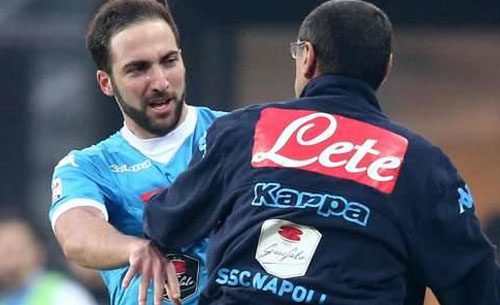 Sarri: Vi spiego il cambio di Higuain. Le parole di De Laurentiis mi fanno piacere