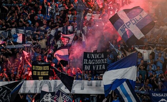 Napoli sconfitto, i tifosi: Che scempio: c'è un solo colpevole