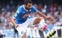 Intreccio di mercato sull'asse Valencia-Napoli, tre giocatori coinvolti