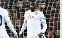 Koulibaly super, il suo tackle fa disperare i tifosi del Barcellona (VIDEO)