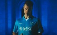 Nuova maglia Napoli, è ufficiale! Le immagini della divisa 2024/2025 (VIDEO)