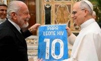 L'appello del Papa fa sorridere De Laurentiis. Assist del Pontefice al presidente del Napoli