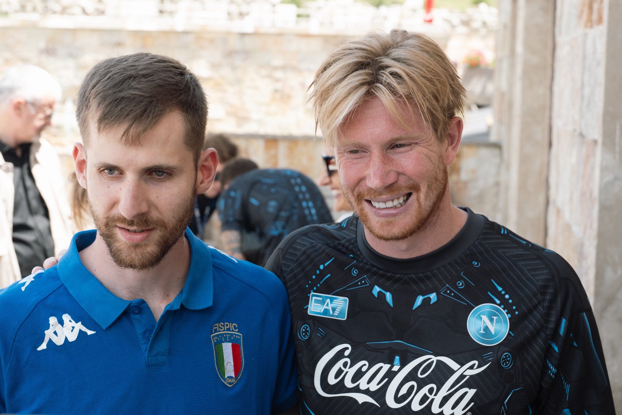 De Bruyne con l'Italia non vedenti di calcio a 5