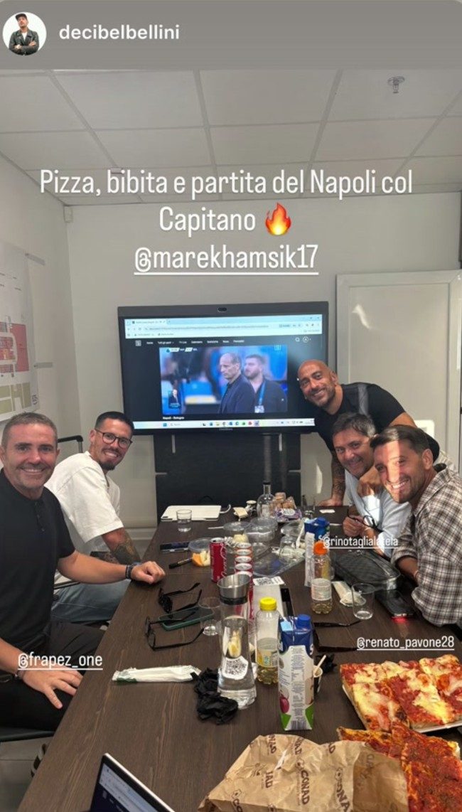 Hamsik con Decibel Bellini