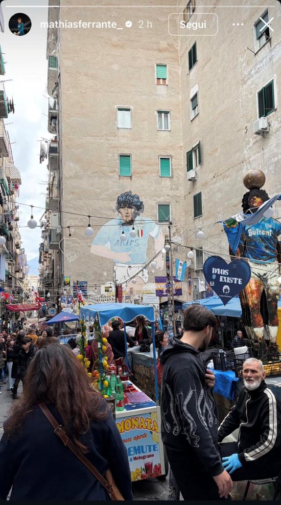 ferrante murales maradona