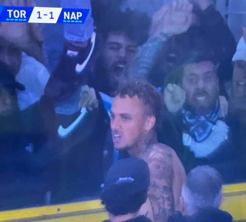 Lang festeggia dopo il gol al Torino