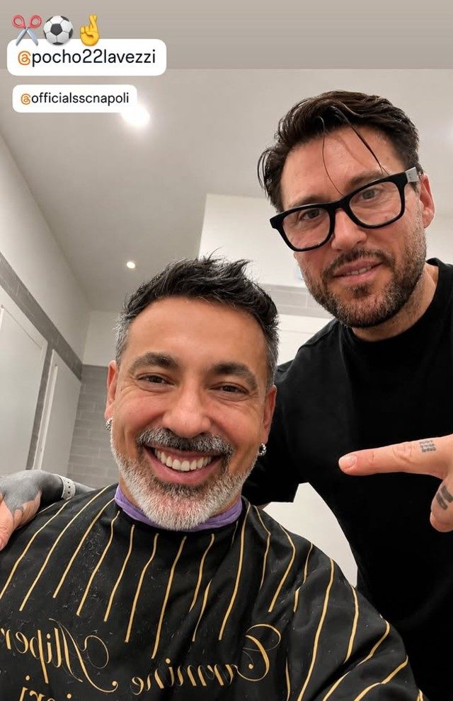 Lavezzi a Napoli dal barbiere