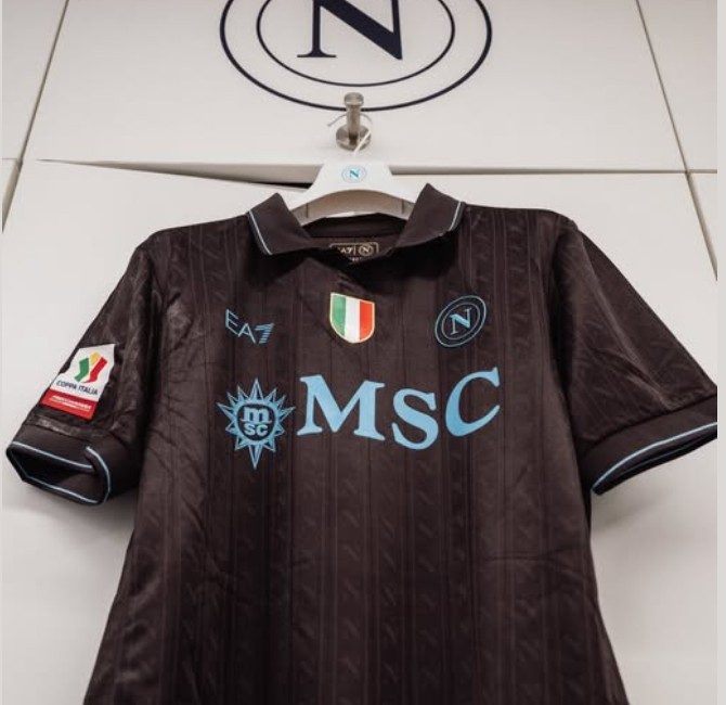Napoli, maglia da gioco contro il Cagliari