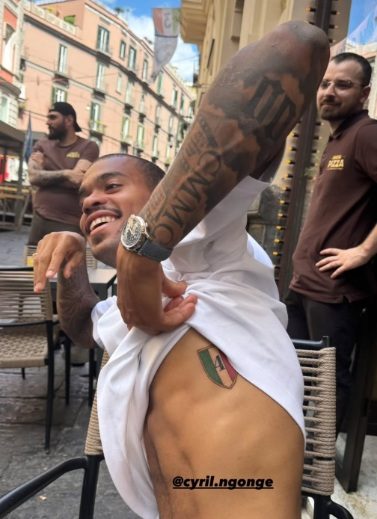 Ngonge, tatuaggio scudetto