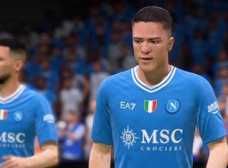 Patch FIFA, nuova maglia del Napoli campione: richiamo a Maradona e novit�  sponsor (FOTO) - AreaNapoli.it