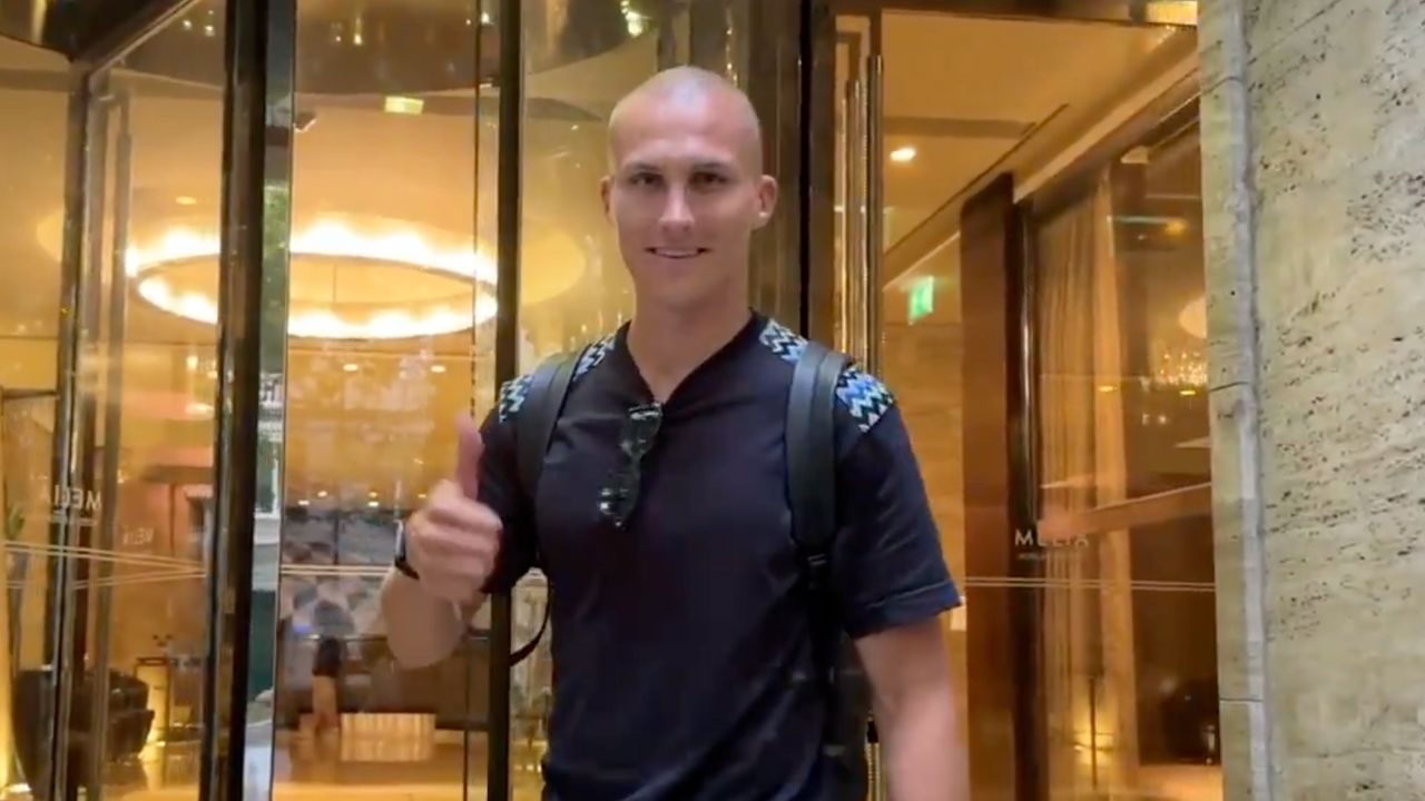 Leo Ostigard arrivato a Genoa per firmare col Genoa