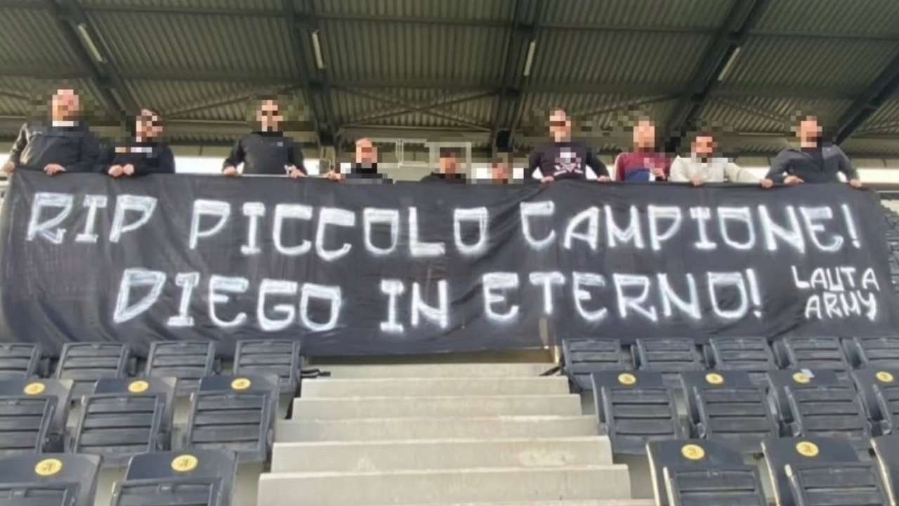 striscione Plovdiv Diego De Vivo