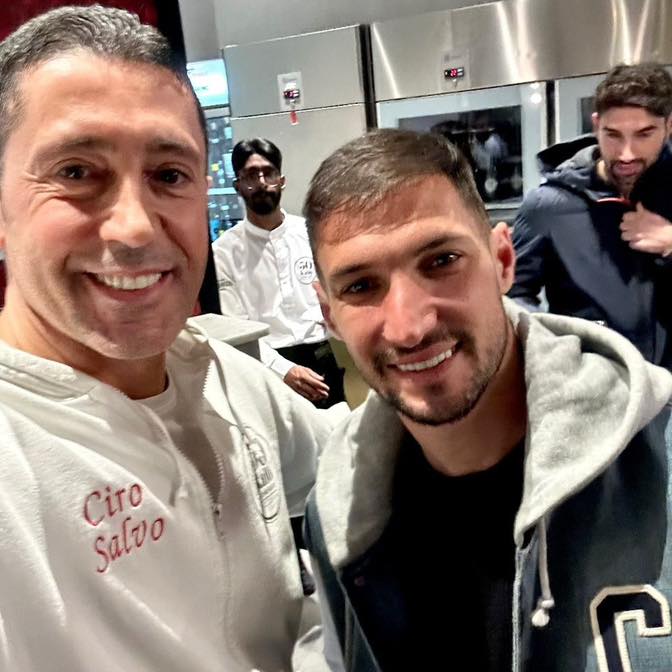 Matteo Politano in pizzeria a cena da 50 Kalò di Ciro Salvo