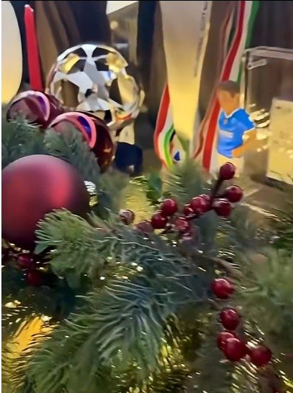 Addobbi natalizi di McTominay