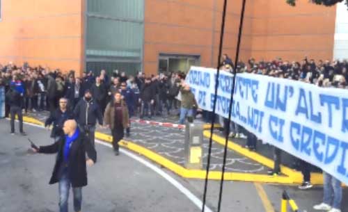 Napoli arrivato a Capodichino, entusiasmo alle stelle. A breve il decollo per Madrid!