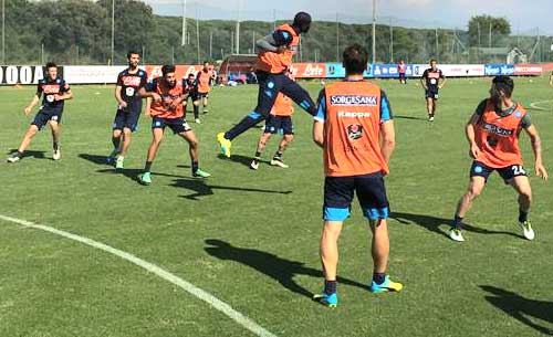 Castelvolturno, allenamento per i difensori. Secondo posto anche con una sconfitta?
