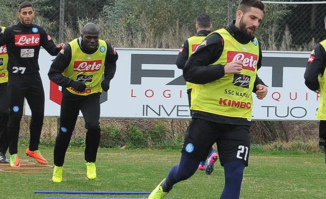 Castelvolturno, azzurri subito in campo: due assenti per Sarri. Domani partenza per Torino