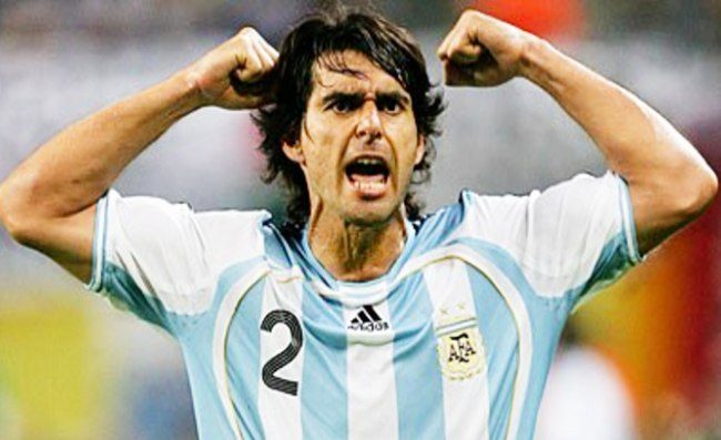 Ayala: A Napoli non pagavo da mangiare, mi dicevano: ha pagato Maradona con il suo calcio!