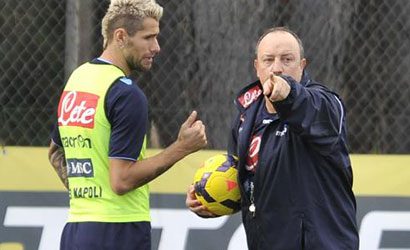 Allenamento completo per Behrami. Gli azzurri preparano la gara con la Roma
