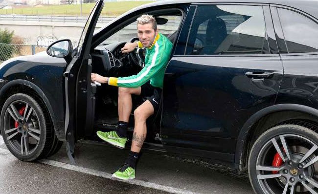 Behrami racconta: Napoli citt� complicata, Cannavaro mi ha disciplinato a vivere l�
