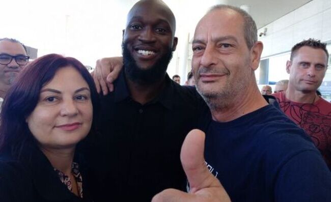 Conte e Lukaku al Parker's dopo cena, bel gesto del bomber verso i tifosi