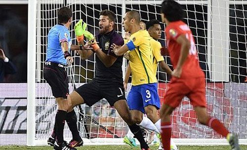 MONDIALI - La Svizzera ferma il Brasile all'esordio! Zuber firma la rimonta: finisce 1-1