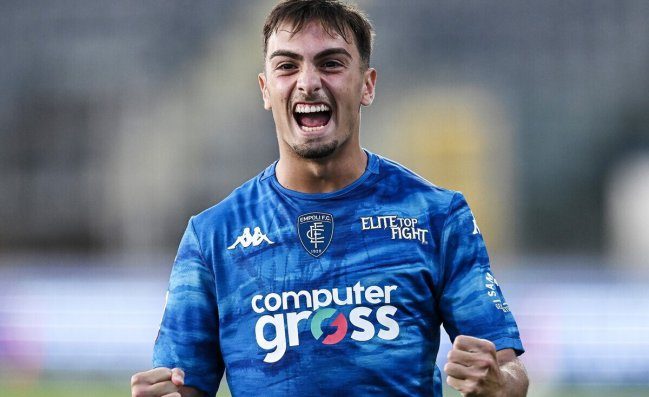 Mercato Napoli, Busiello nel mirino di Manna: &egrave; sfida a Lazio e Palermo