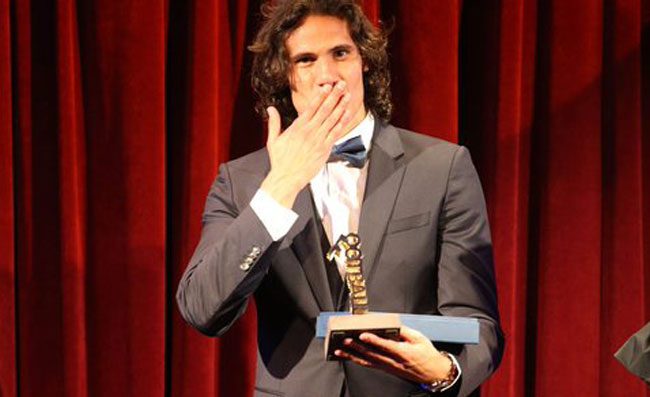 Cavani, cosa combini? La promessa al Napoli, la Juventus e le decisioni da non credere
