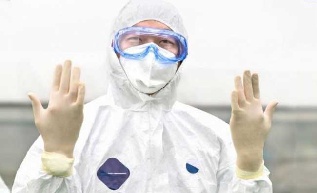 Covid-19, rischio legame con i visoni: Speranza annuncia stop allevamenti in Italia