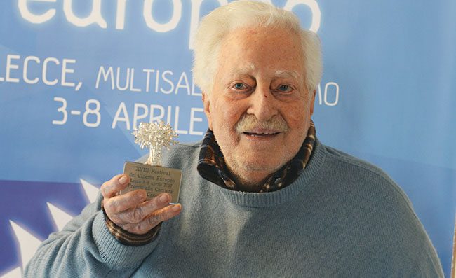 Carlo Croccolo � morto: Napoli (e non solo) piange la scomparsa di un grande attore