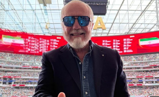 De Laurentiis: Il Napoli sar&agrave; forte, ma devo risolvere due problemi. Al nuovo allenatore chiedo entusiasmo e umilt&agrave;