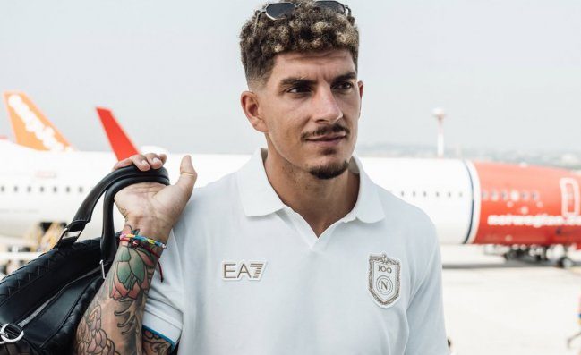 Napoli arrivato a Dimaro: boato per Allegri. Inizia l'era del Centenario