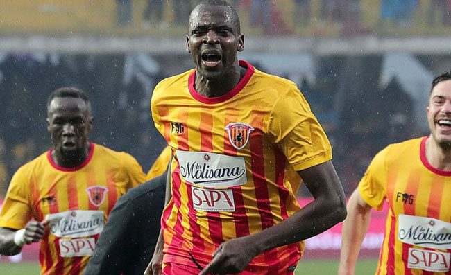 Il Benevento pareggia con Diabat�. Il Vigorito esplode, c'� chi urla: Forza Napoli!
