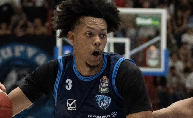 Basket, Budućnost-Napoli: 75-93, altra super vittoria in Eurocup. Seljaas irresistibile
