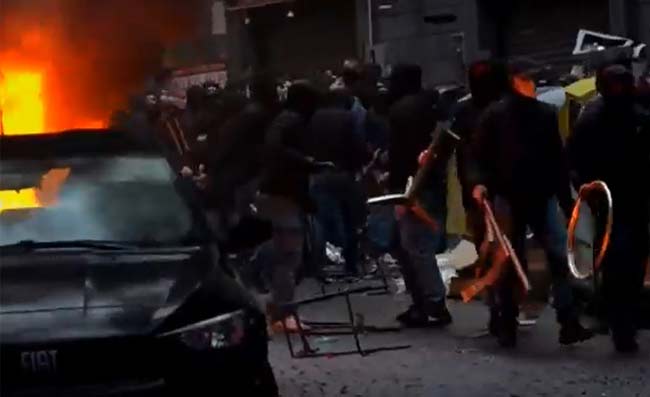 Tifoso Eintracht: Napoli fa paura, mai affrontati ultras cos. Dopo gli scontri in centro...