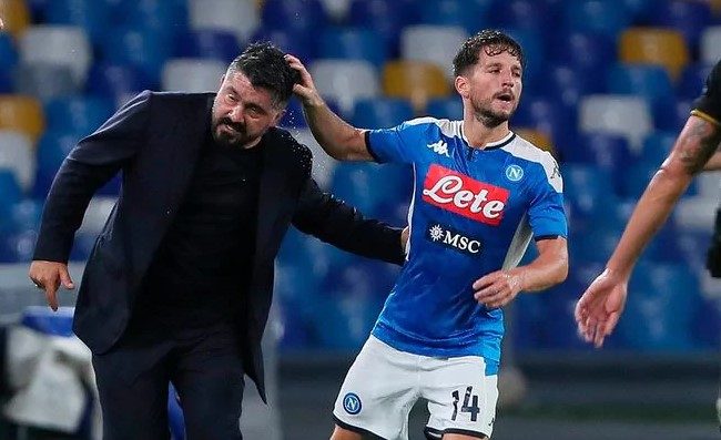 Alvino: Napoli, c'� solo un modo per cancellare la macchia di Barcellona. Visti Osimhen e Mertens?